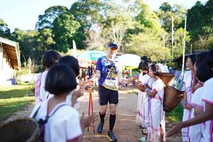 BIB: 1315
                            <button type="button" onclick="openModal(18982371)" class="btn btn-primary btn-sm float-right btn-popup" data-toggle="modal" data-target=".modal-high-quality">
                        <i class="fas fa-shopping-cart"></i> Add to Cart
                    </button>
                                            <button type="button" onclick="isThisMe(18982371, true)" class="btn btn-success btn-sm float-right btn-popup btn-isme hidden" data-toggle="tooltip" data-placement="bottom" title="นี่คือรูปของคุณใช่ไหม คลิกที่นี่เพื่อเอาเข้าอัลบั้ม">
                        <i class="fas fa-plus"></i> Add to album
                    </button>
                    <button type="button" onclick="isThisMe(18982371, false)" class="btn btn-warning btn-sm float-right btn-popup btn-isnotme hidden">
                        <i class="fas fa-ban"></i> Remove from album
                    </button>